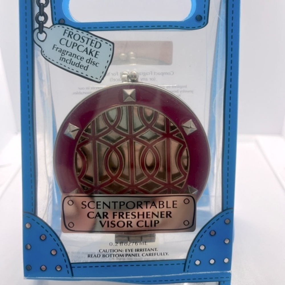 Bath and body works frosted cupcake car freshener visor clip and‎ sweet pea